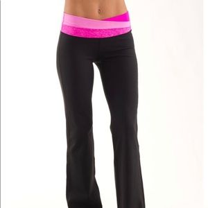 Lululemon Astro pant (tall) SIZE 4